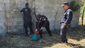 policias pinta pandillas el refugio cortesia