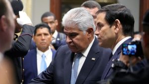Panama presidente y secretario EEUU