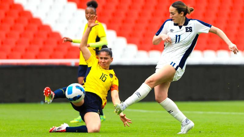 Ecuador El Salvador femenina