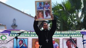 obispo Neftalí Ruiz San Isidro