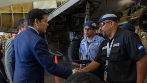 Marco Rubio en Aeroman