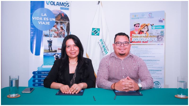 Volamos y Acacemiha de R.L.