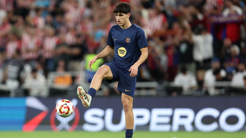 Pau Cubarsí, defensa del Barcelona, renovó contrato. Foto EDH/AFP.