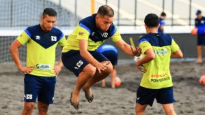 Selecta Playera entrenos Premundial Concacaf 01