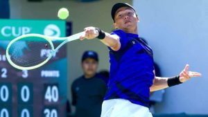 Tenis-Cesar-Cruz-Copa-Davis-Moldavia-01