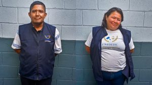 Medardo Arnoldo Rodríguez Hernández y Alejandra Jeanette Cañas son acusados de comercializar ilegalmente lotificaciones o parcelas. Foto EDH / Cortesía FGR.