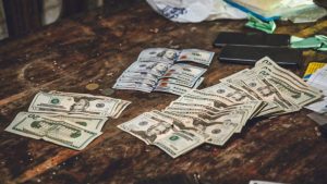 Los retiros los hicieron en diferentes fechas desde el 2023 para evitar sospechas. Foto de referencia/FGR