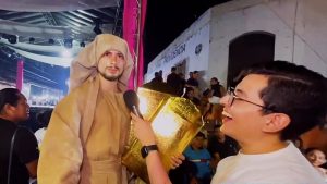 Tiktoker Megu golpeado por estatua viviente