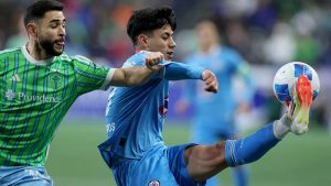 Alex Roldan Seattle Sounders Concacaf Liga de Campeones