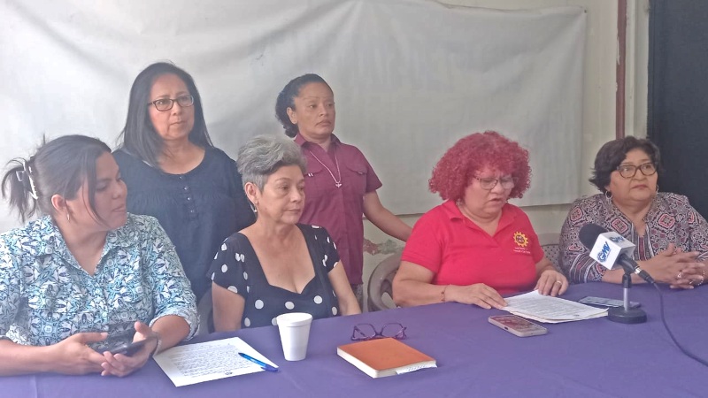 Comisión de Mujeres del Movimiento por la Defensa de los Derechos de la Clase Trabajadora (MDCT). 