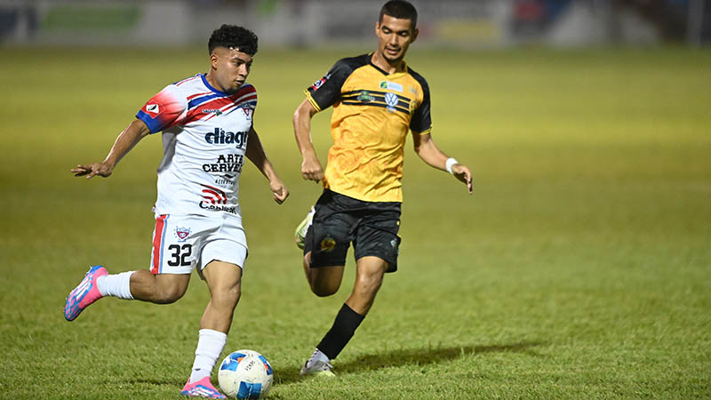 Firpo Platense Clausura 2025 Nelson Diaz