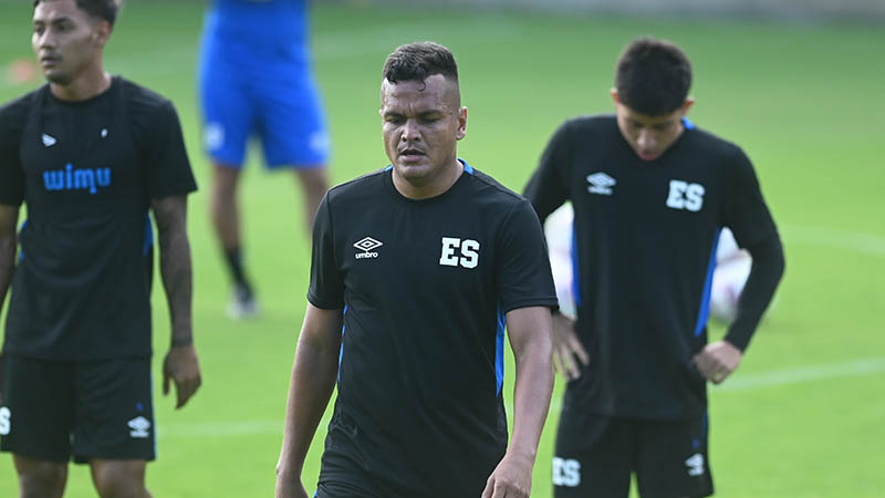 Selecta Entrenos Fesfut Henry Romero