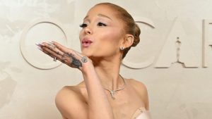 Ariana Grande está en boca de todos gracias a su nuevo álbum.