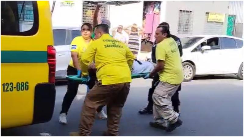 Enfermera fue llevada con vida al hospital, pero murió minutos después. Foto / Comandos de Salvamento