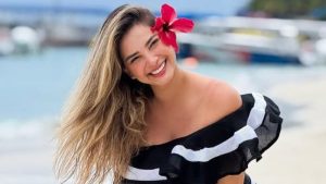 Irene Castillo cautivó con su sesión de fotos en Roatán.