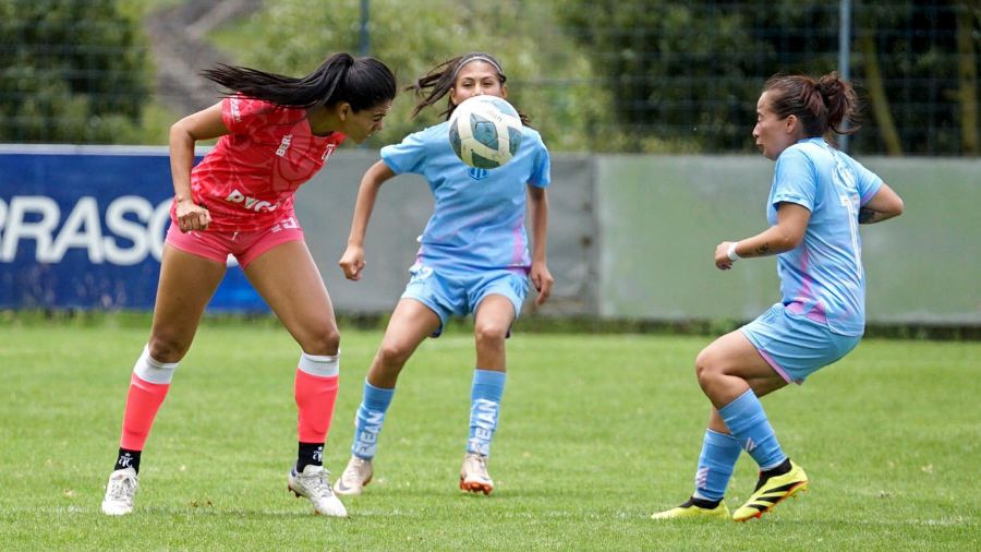 jackeline velasquez futbol ecuador 01