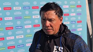 rudis gallo selecta playera futbol el salvador