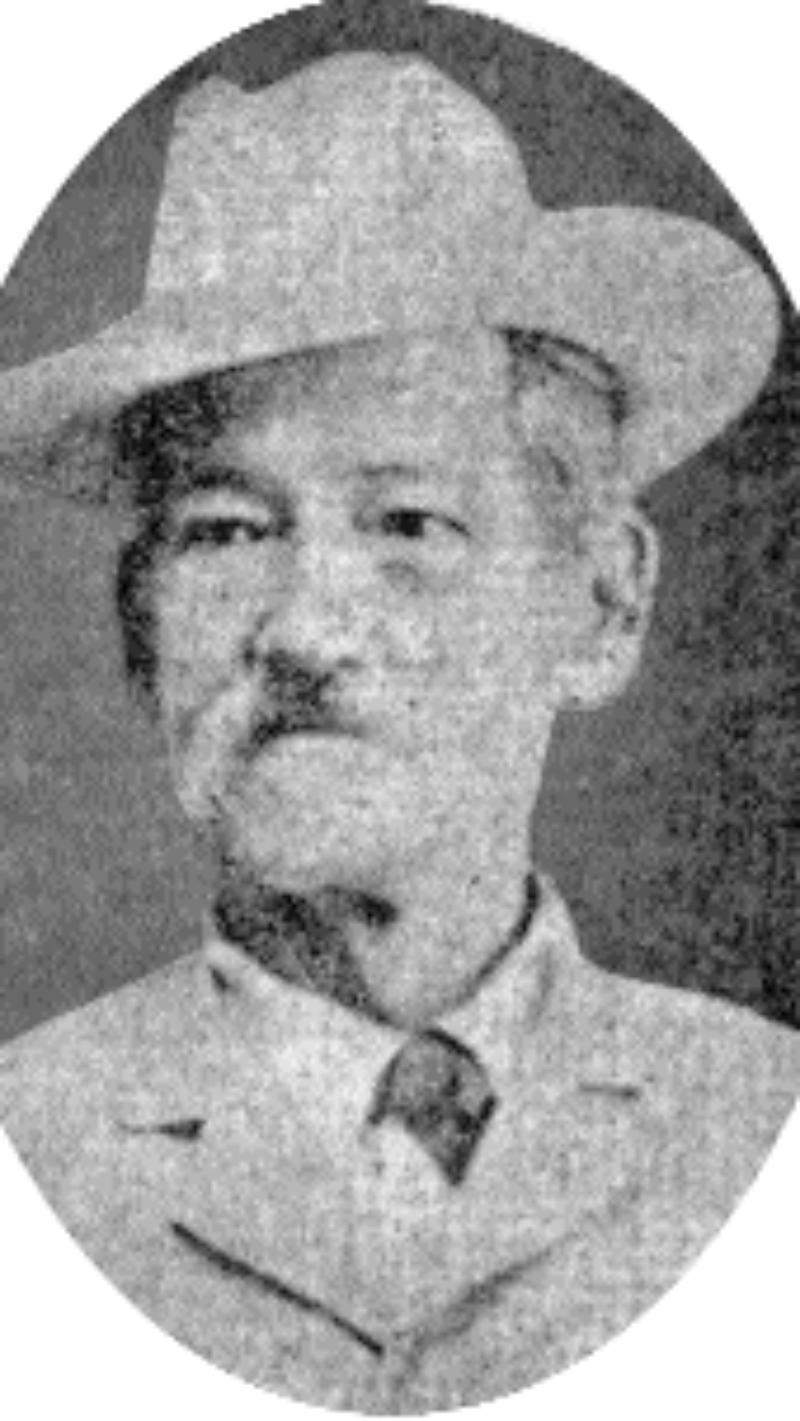 Salvador J. Carazo, escritor, traductor y funcionario salvadoreño.