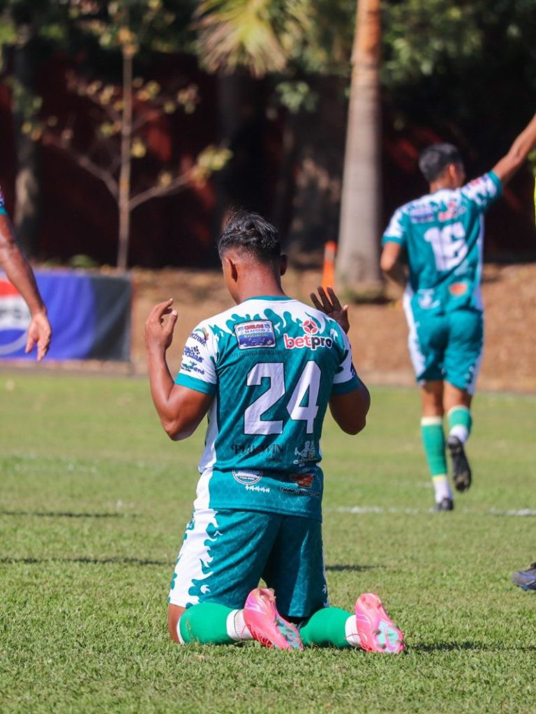 11 deportivo dragon lmf el salvador futbol 02
