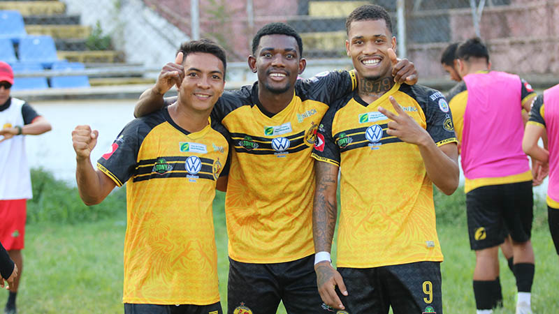 CD Dragon CD Platense Clausura 2025