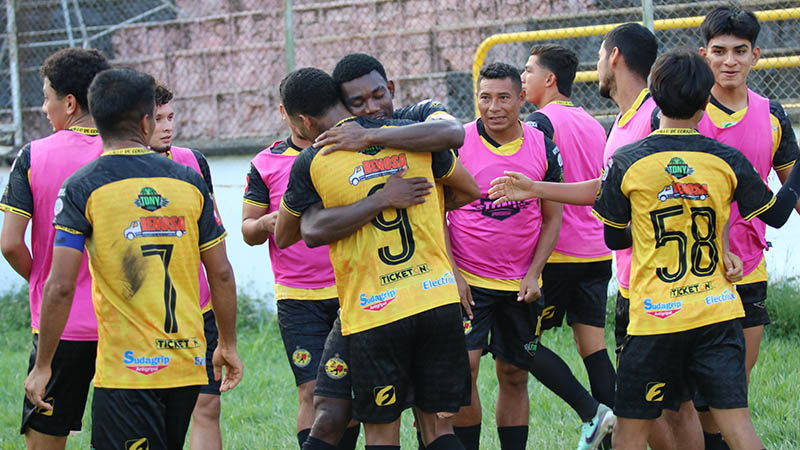 CD Dragon CD Platense Clausura 2025