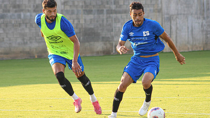 Darwin Ceren Entrenos Selecta