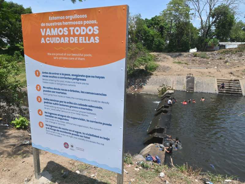¡Abajo de un puente! Conoce La Poza El Tigre un lugar para disfrutar estas vacaciones en Semana Santa