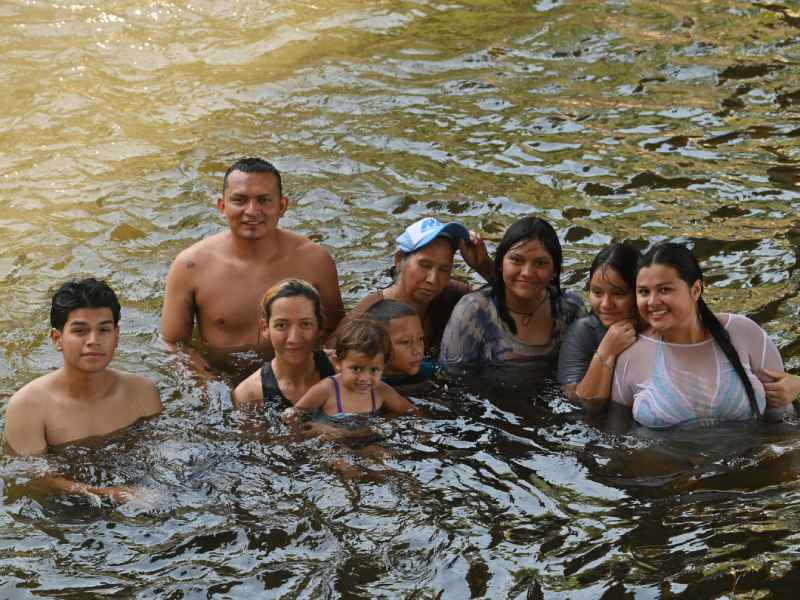 ¡Abajo de un puente! Conoce La Poza El Tigre un lugar para disfrutar estas vacaciones en Semana Santa