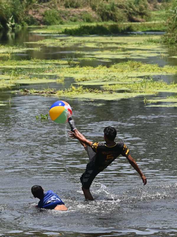 ¡Abajo de un puente! Conoce La Poza El Tigre un lugar para disfrutar estas vacaciones en Semana Santa