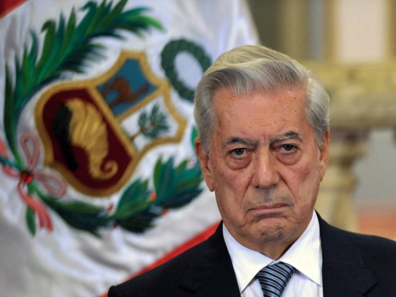 Fallece Mario Vargas Llosa