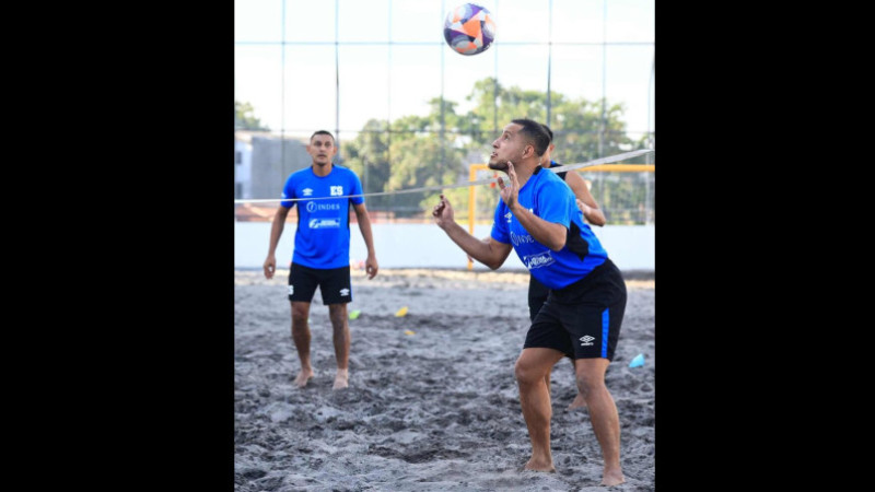 Frank Velasquez Playera entrenamientos Mundial Seychelles 02