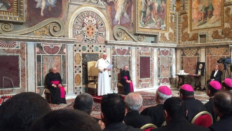 Gothty López y el papa Francisco