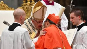 Gregorio Rosa Chavez Papa Francisco