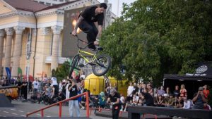 Kardo BMX Skate Graffitti Hip Hop