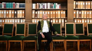 Fallece Mario Vargas Llosa