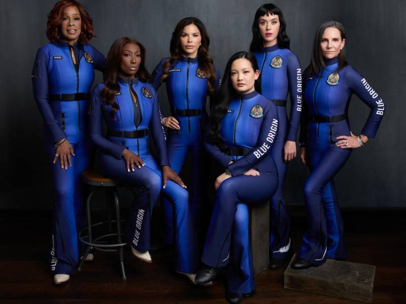 Mujeres en el espacio