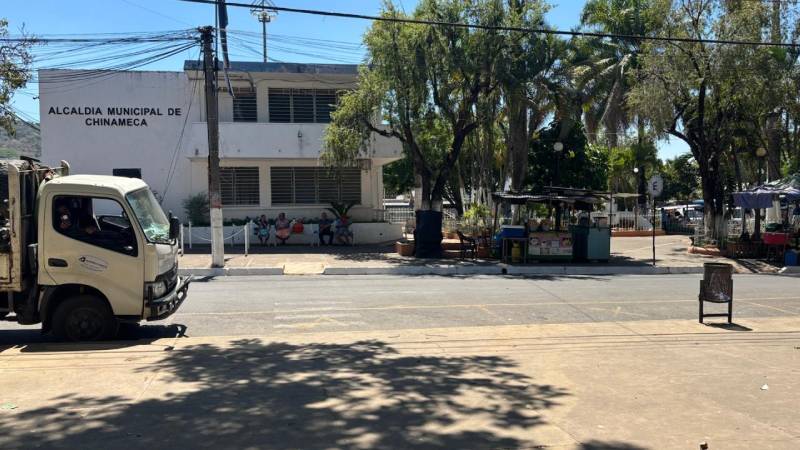 Parque Central- Chinameca- San Miguel-Elsy Berríos-Vendia- Frituras- Frutas