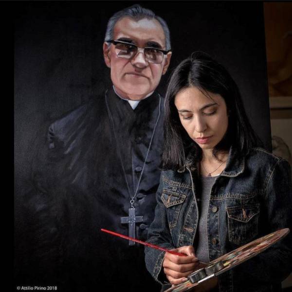 Pintora Gothy Lopez expone su proyecto "Mártires"