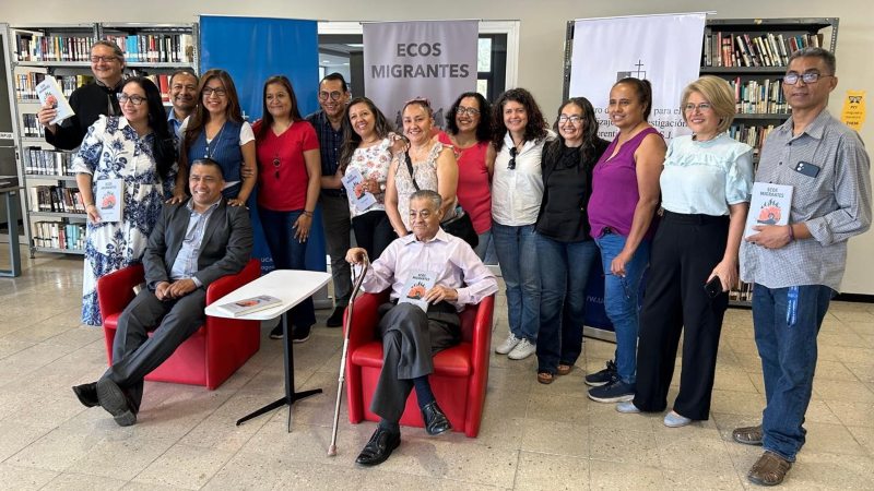 Soudi Jiménez estuvo acompañado por colegas y excompañeros universitarios. / 