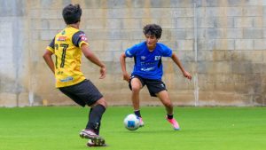 Sub 17 entrenamientos Mundial Qatar 2025 amistoso Platense 03