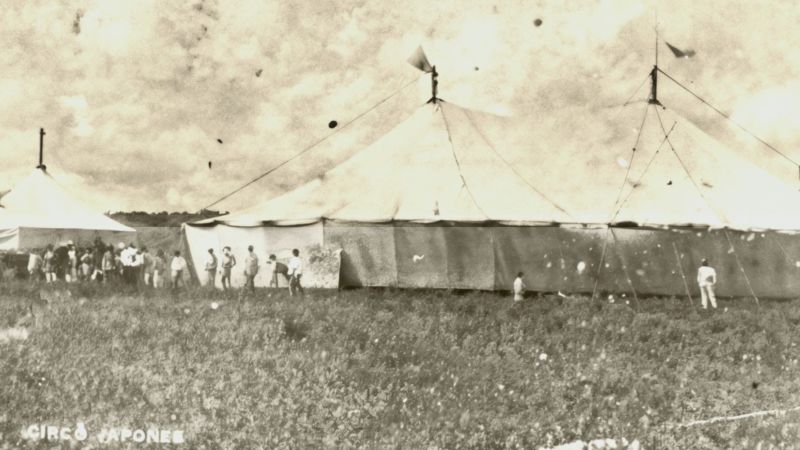 La carpa del Circo Japonés, quizá en Puerto Rico, 1911.