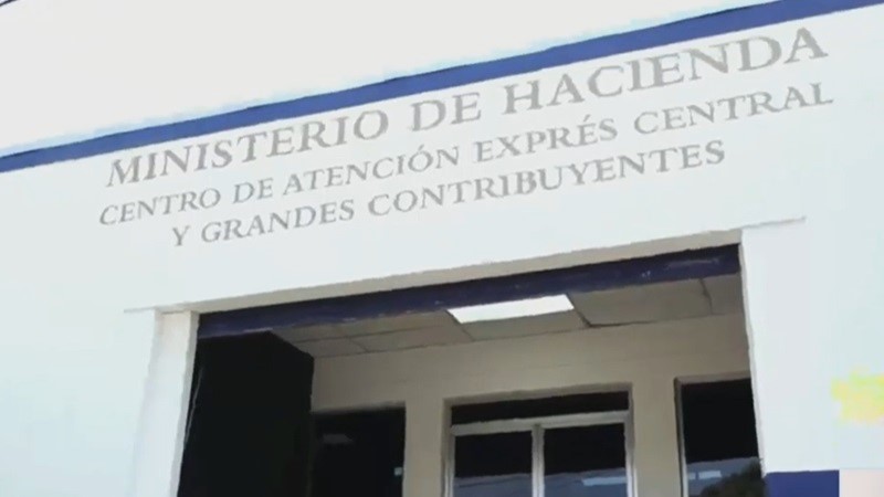 Fachada Ministerio de Hacienda