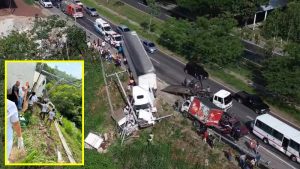 Aparatoso accidente en el en el kilómetro 43 de la carretera Panamericana, tres personas resultaron heridas. Foto: Cortesía/Cruz Verde
