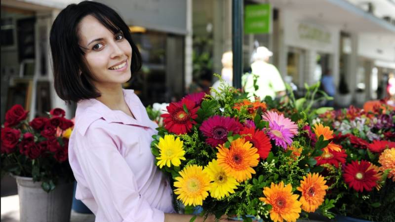 Emprendedora de arreglos florales