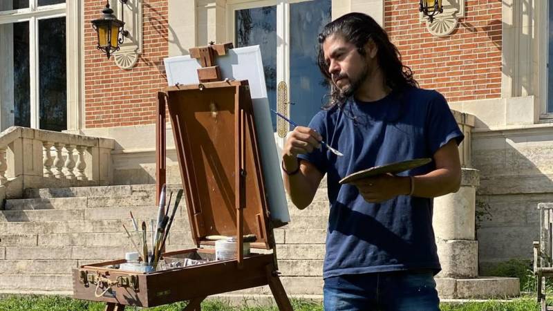 Artista visual salvadoreño Otto Hernández