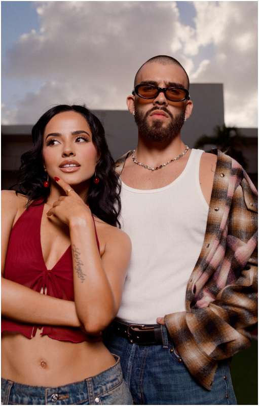 Becky G- Manuel Turizo