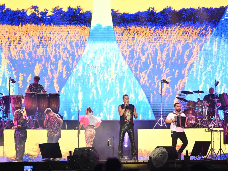 Carlos Vives en concierto en San Salvador 2025