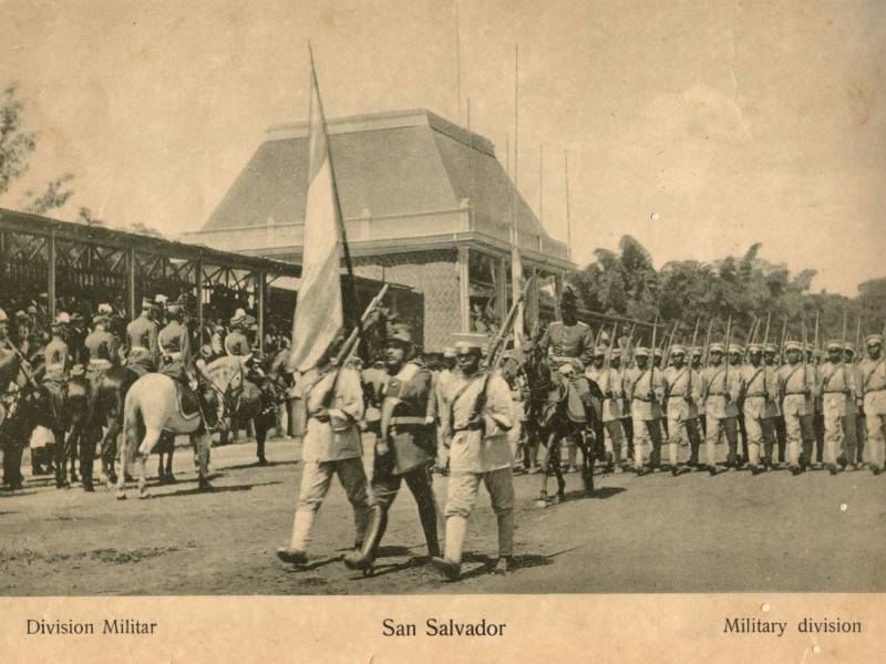 Desfile Militar Campo Marte