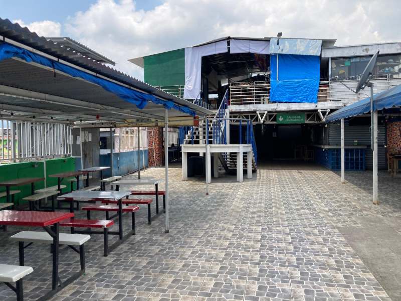 Estado del Mercado Cuscatlán que luce con deterioro