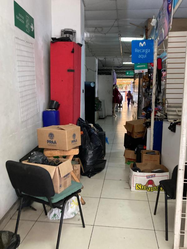 Estado del Mercado Cuscatlán que luce con deterioro